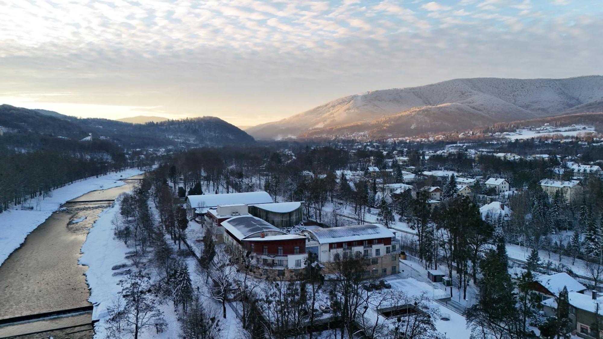 Hotel Olympic Spa & Wellness Ustroń Exterior foto